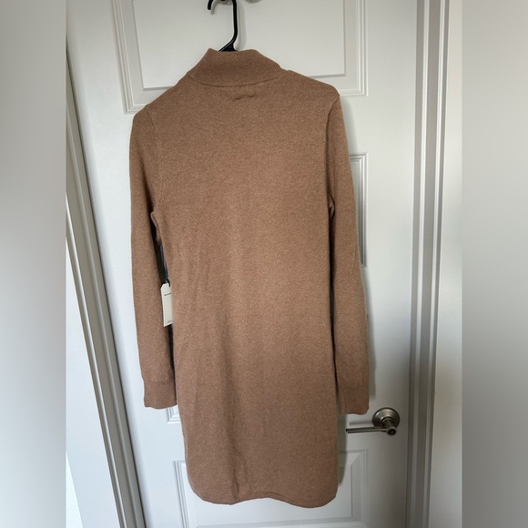 Abercrombie Cashmere Sweater Dress🤎 - Picture 4 of 5